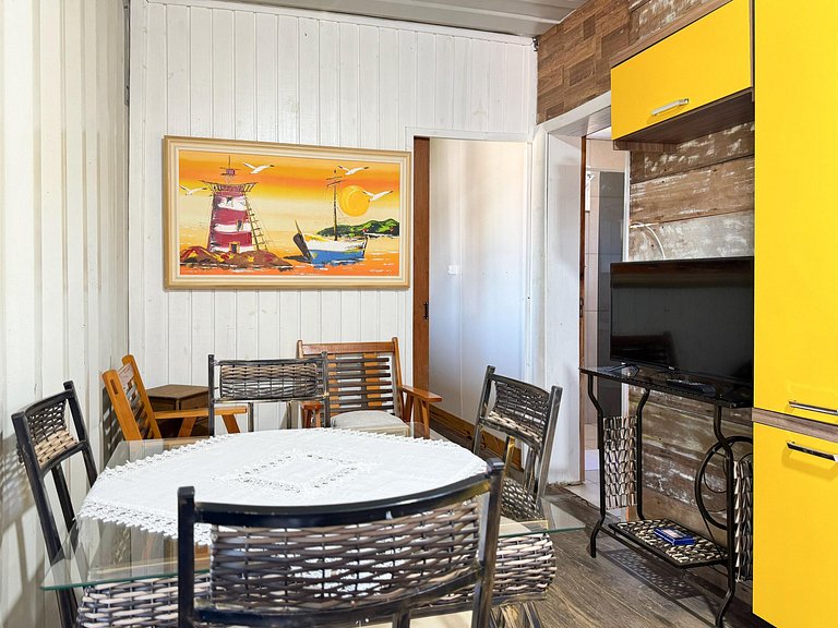 Contêiner Exclusivo - Praia da Gamboa - GAR001