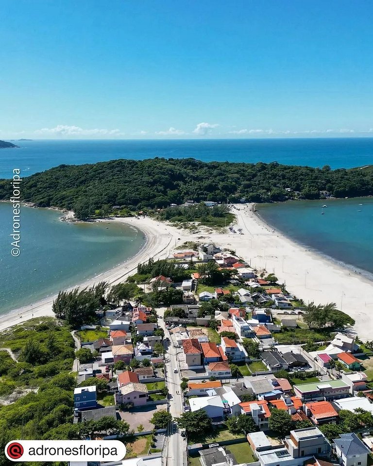 Casa de Frente pro Mar com Piscina - PLH004