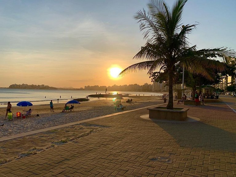 Cobertura Com Piscina em Guarapari - GUA001