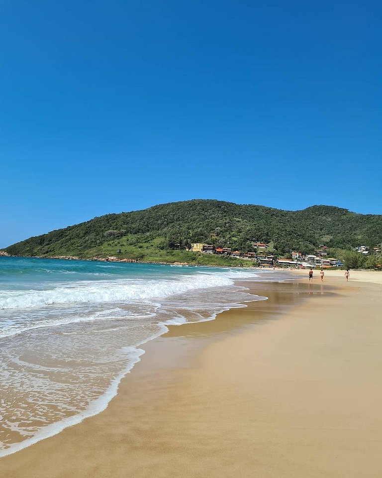 Contêiner Exclusivo - Praia da Gamboa - GAR001