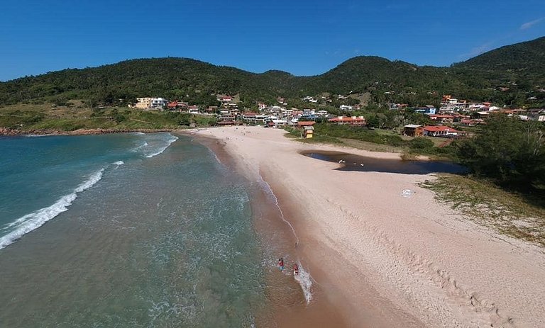 Contêiner Exclusivo - Praia da Gamboa - GAR001