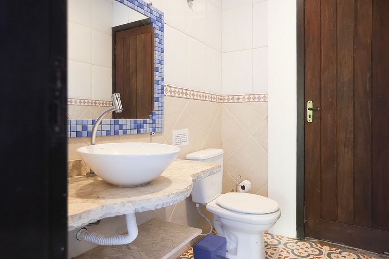 Ampla Casa com piscina a 100m da Praia da Vila Nova - IMB001