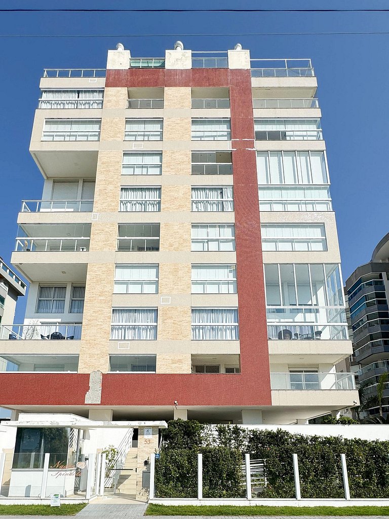 Amplo apartamento em Palmas - GCR002