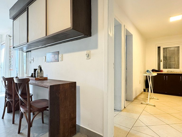 Ampla Casa com piscina a 100m da Praia da Vila Nova - IMB001