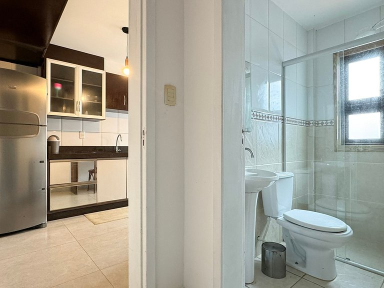Ampla Casa com piscina a 100m da Praia da Vila Nova - IMB001