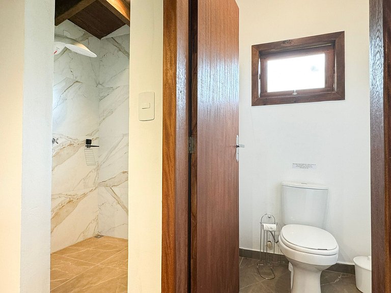 Ampla Casa com piscina a 100m da Praia da Vila Nova - IMB001