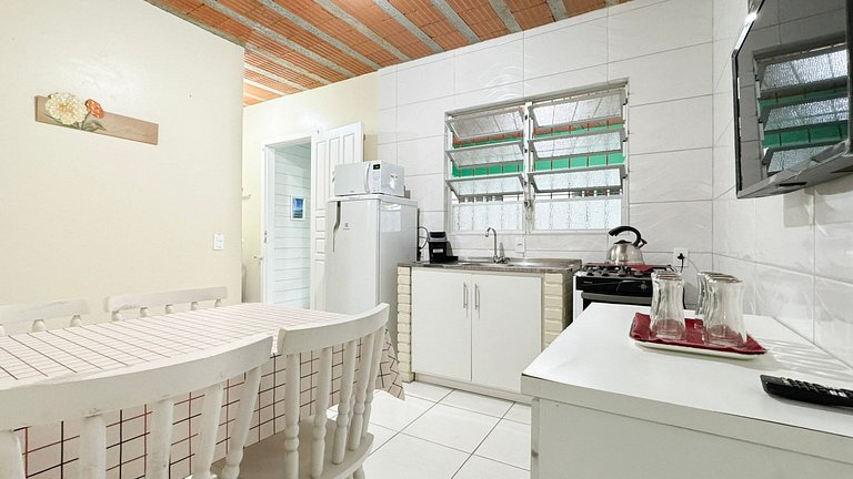 Residencial Amizade - Praia da Pinheira - PLH001