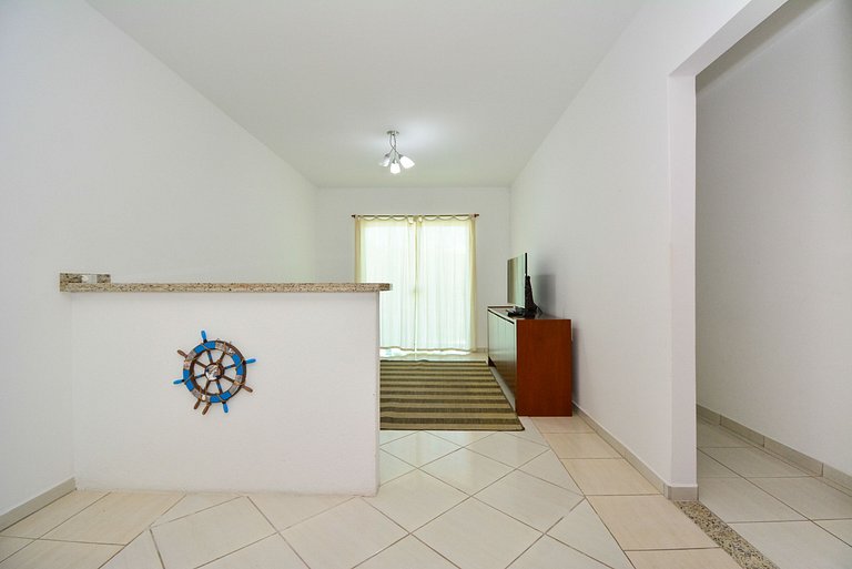 Casa c/ Piscina a 250m da Praia da Pinheira PLH006
