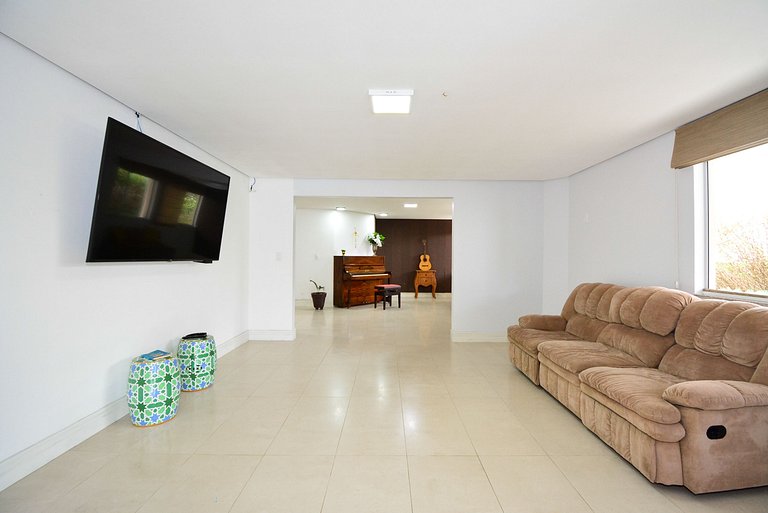 Casa na Barra da Lagoa a 500 metros do Mar - LDI003
