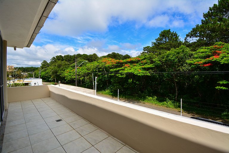 Casa na Barra da Lagoa a 500 metros do Mar - LDI003