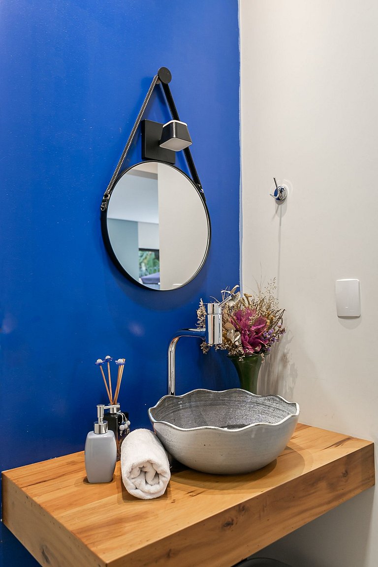 Elegante Casa em Condomímio Fechado Cachoeira B. Jesus - NDI