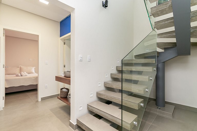 Elegante Casa em Condomímio Fechado Cachoeira B. Jesus - NDI