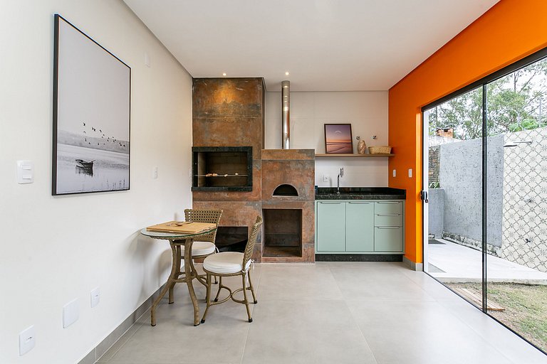 Elegante Casa em Condomímio Fechado Cachoeira B. Jesus - NDI