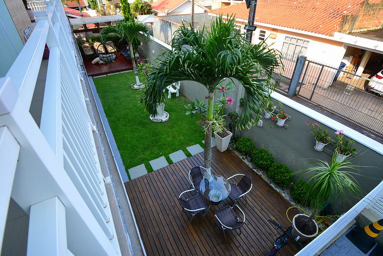 Casa com Piscina no Ribeirão da Ilha - SDI013