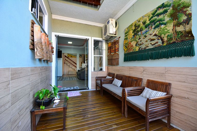 Casa com Piscina no Ribeirão da Ilha - SDI013