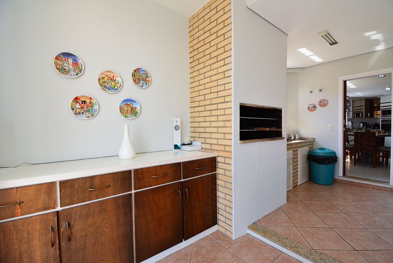 Casa com Piscina Morro das Pedras - SDI014