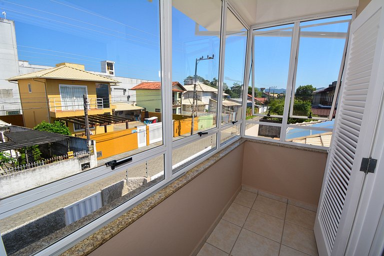 Casa com Piscina Morro das Pedras - SDI014