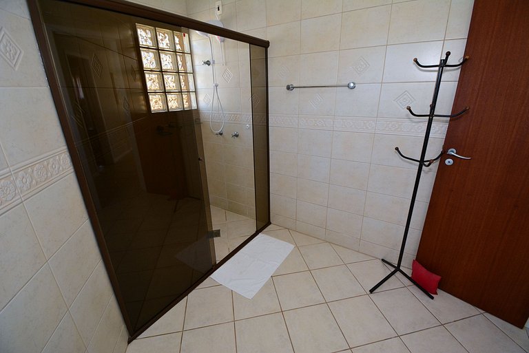Casa com Piscina Morro das Pedras - SDI014