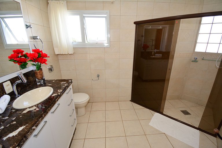 Casa com Piscina Morro das Pedras - SDI012