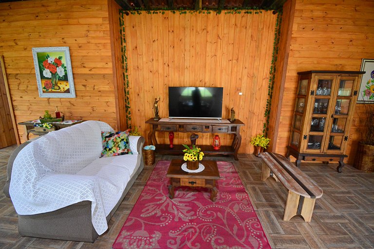Casa com Vista Lago - Rancho Queimado - SRR007