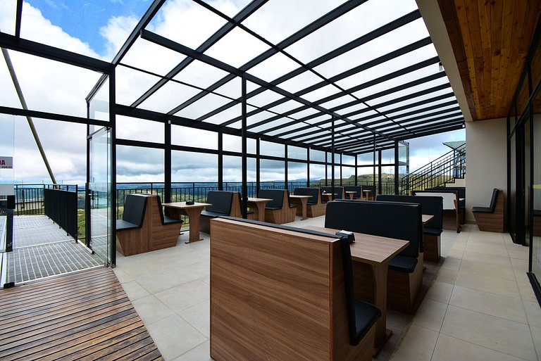 Casa com Vista Lago - Rancho Queimado - SRR007