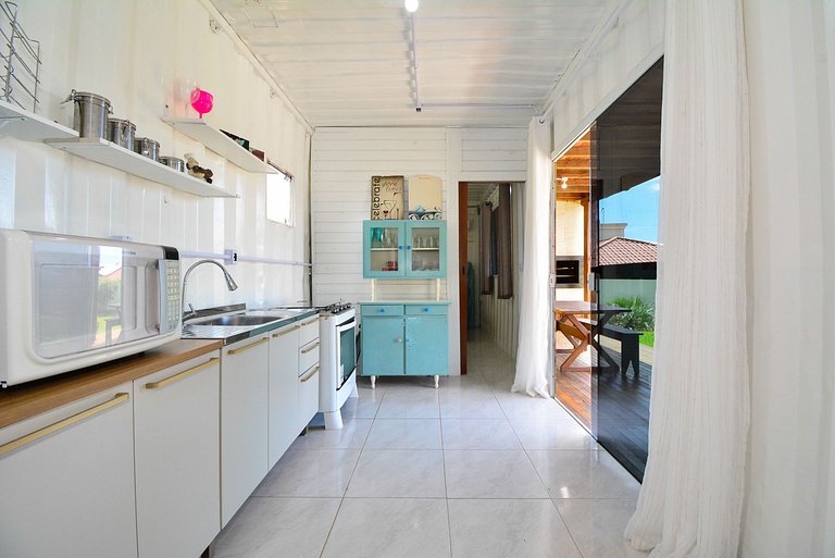 Contêiner Exclusivo - Praia da Gamboa - GAR002