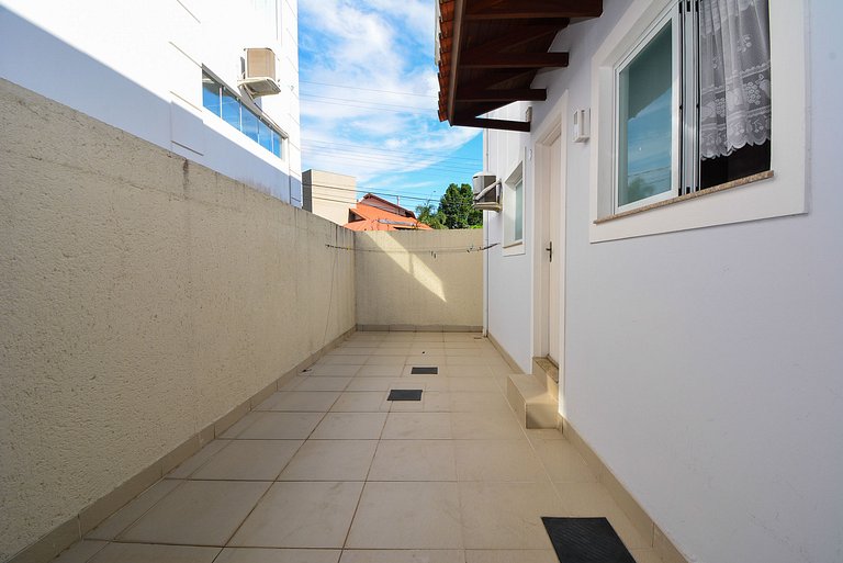 Elegante Casa com Piscina - João Paulo - CEN005