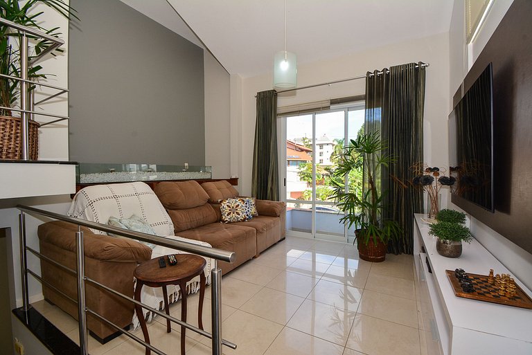 Elegante Casa com Piscina - João Paulo - CEN005