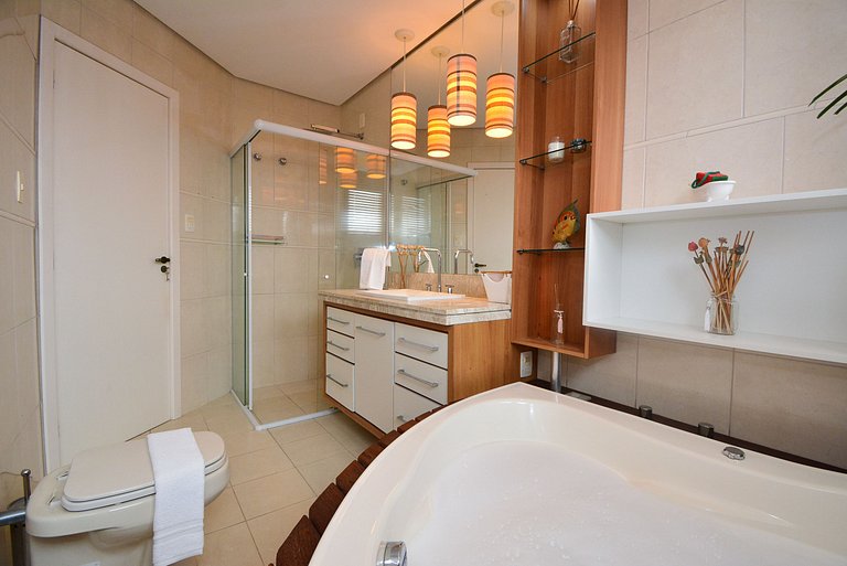 Elegante Casa com Piscina - João Paulo - CEN005