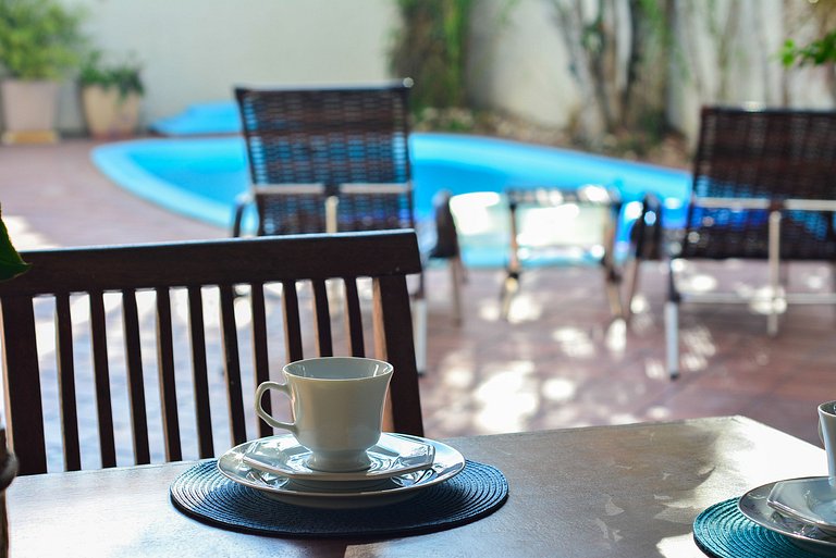 Elegante Casa com Piscina - João Paulo - CEN005