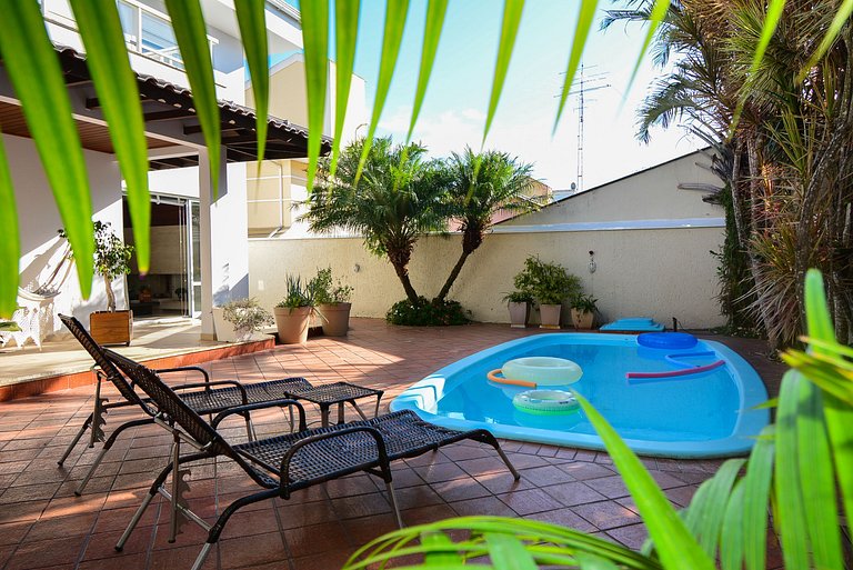Elegante Casa com Piscina - João Paulo - CEN005