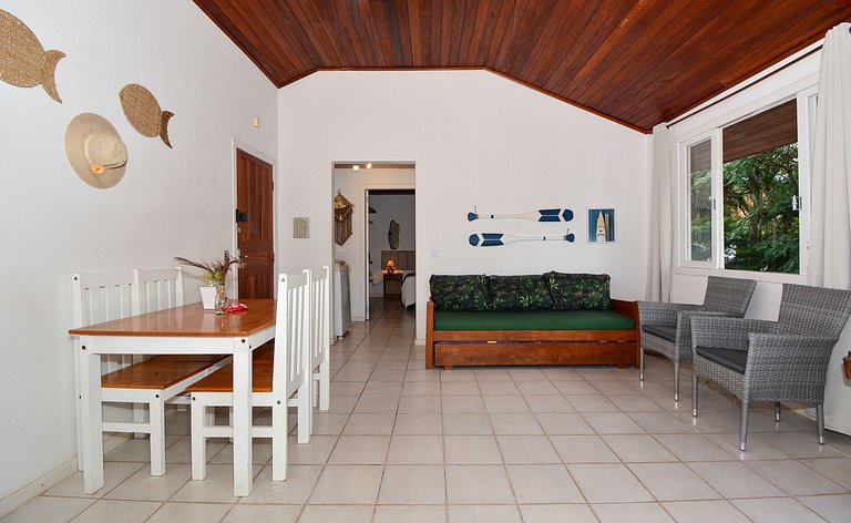 Apartamento a 150 metros da praia de Canasvieiras - NDI012