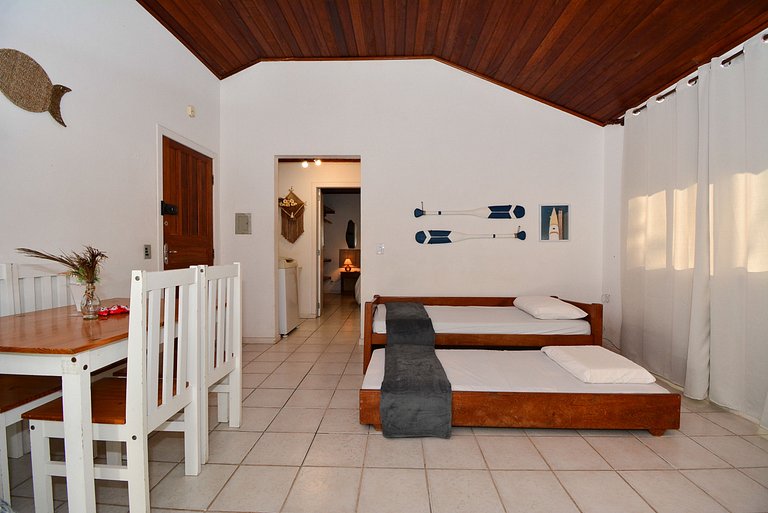 Apartamento a 150 metros da praia de Canasvieiras - NDI012