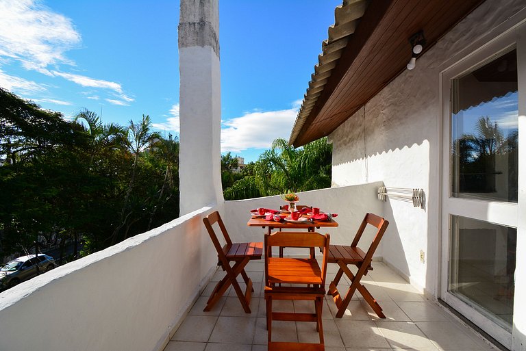 Apartamento a 150 metros da praia de Canasvieiras - NDI012