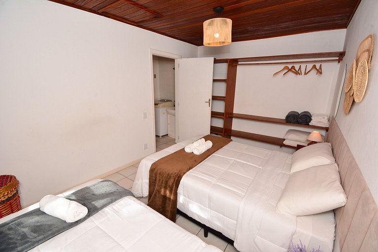 Apartamento a 150 metros da praia de Canasvieiras - NDI012