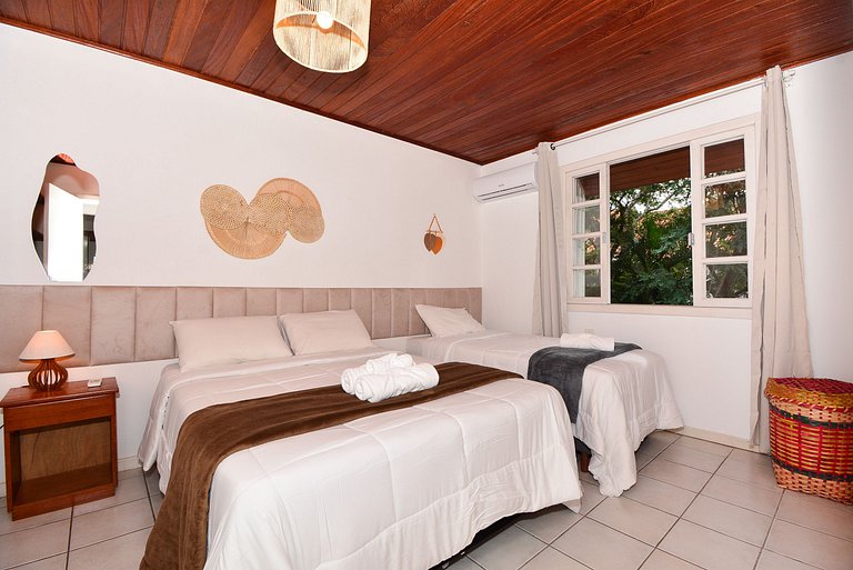Apartamento a 150 metros da praia de Canasvieiras - NDI012