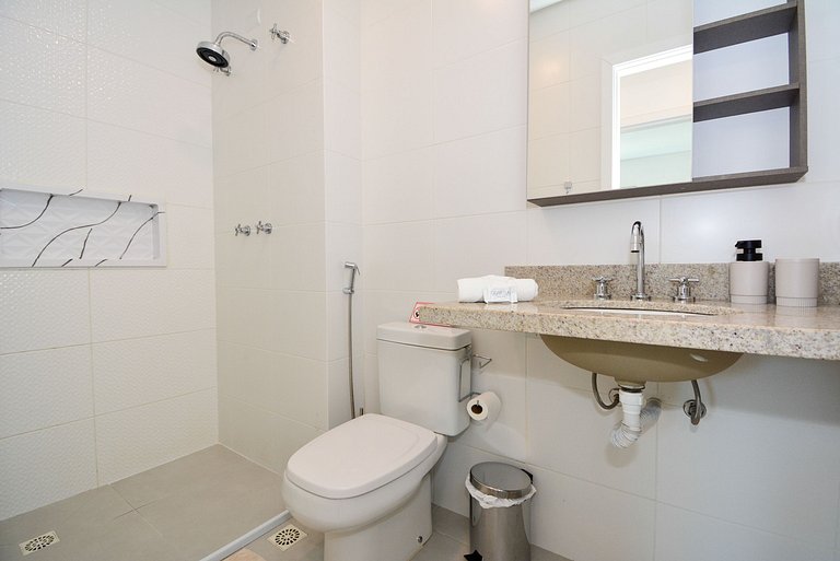 Floripa Residence - Apartamento 3 quartos - CEN006