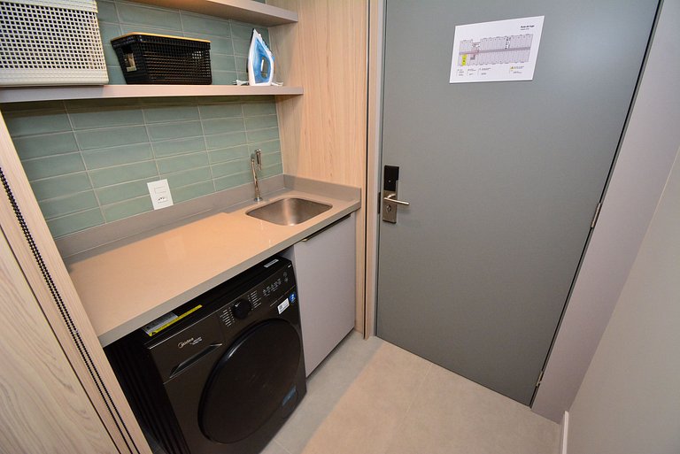 Studio em frente a UFSC e HU - Viva Trindade 724A