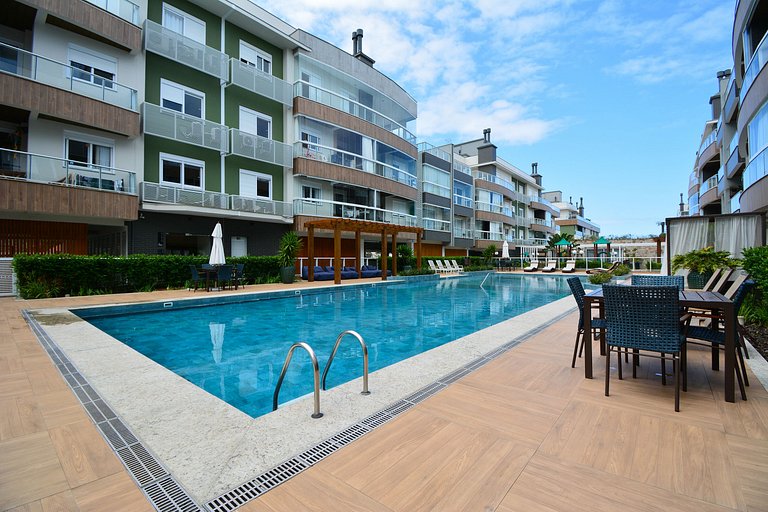 Apê em condomínio com piscina aquecida - Campeche - SDI016