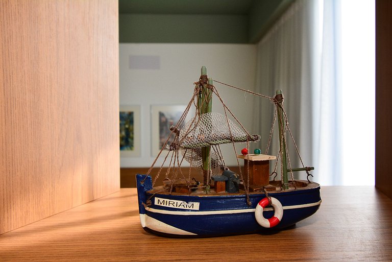 Luxuoso Studio em frente a UFSC e HU - VIVA 613R