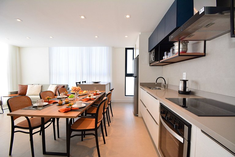 Amplo Apartamento em frente a UFSC e HU - 816R