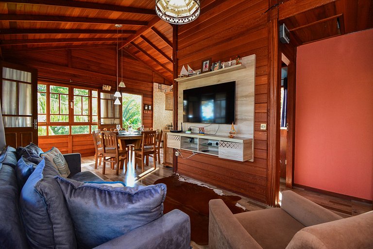Casa à Beira Mar no Ribeirão da Ilha - SDI012