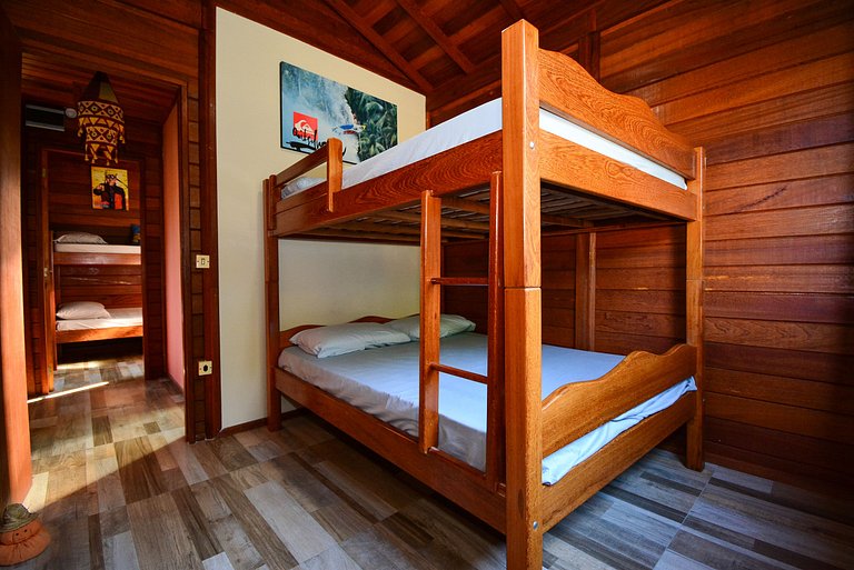Casa à Beira Mar no Ribeirão da Ilha - SDI012