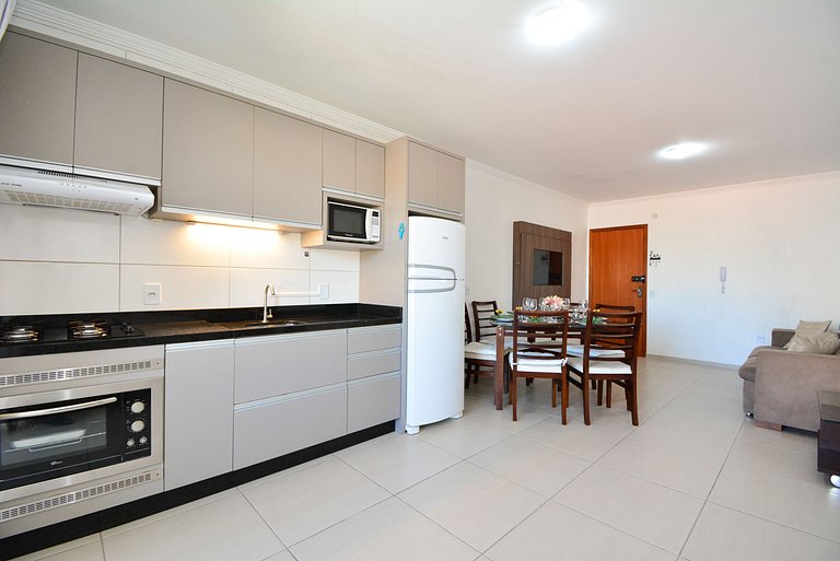 Amplo Apartamento na Praia dos Ingleses - NIN013