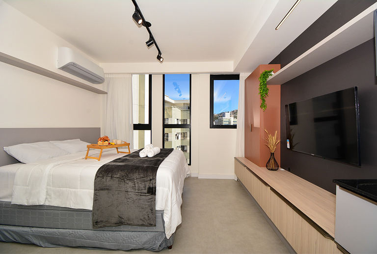 Studio em frente a UFSC e HU - Viva Trindade 709A