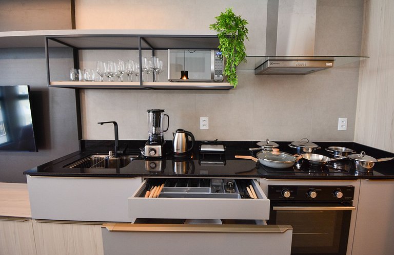 Studio em frente a UFSC e HU - Viva Trindade 709A