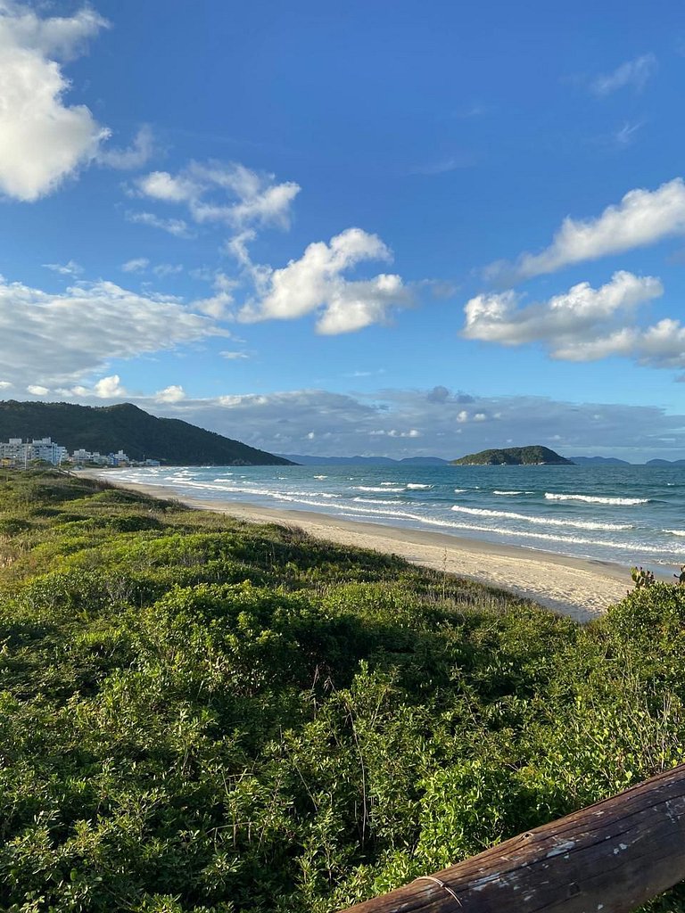 Encanto de Palmas a Poucos Passos do Mar - GCR009