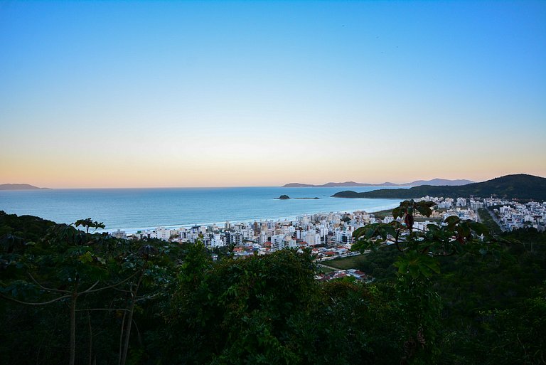 Encanto de Palmas a Poucos Passos do Mar - GCR009