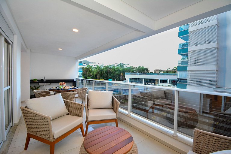 Encanto de Palmas a Poucos Passos do Mar - GCR009