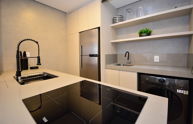 Elegante Studio em frente a UFSC e HU - VIVA 201R